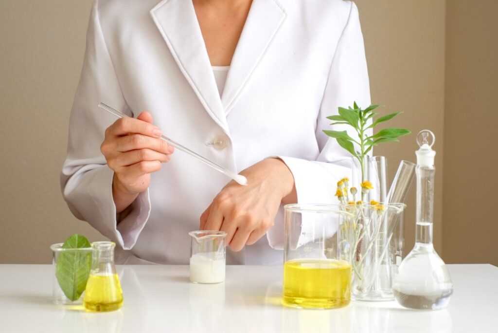 오일을 피부에 깊숙이 침투시켜 효과를 극대화 할 수 있는 처방을 만드는 방법은?